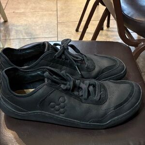 Vivo Barefoot Men's Black Sneakers